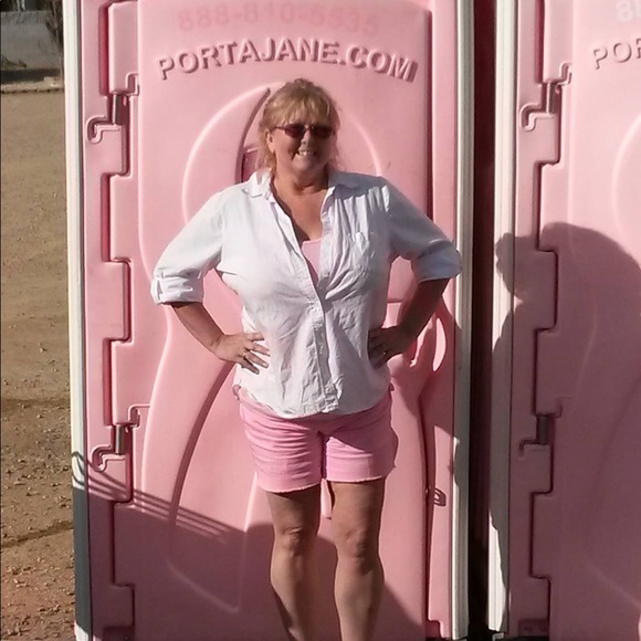 Meet your Posher, Sandra - Picture 7 of 7